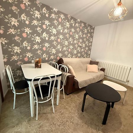 Apartamentos Portolux Portomarin Buitenkant foto