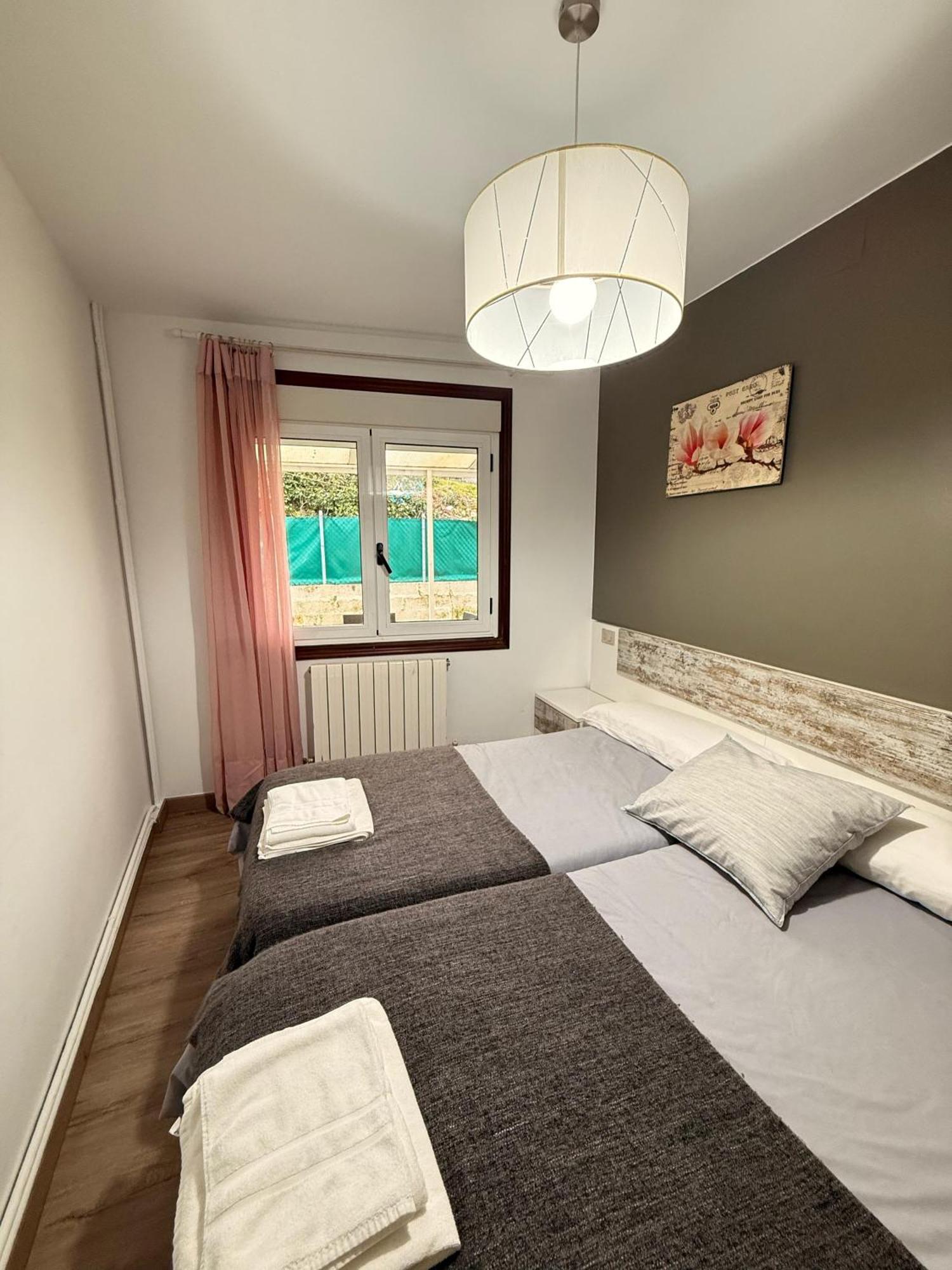 Apartamentos Portolux Portomarin Buitenkant foto